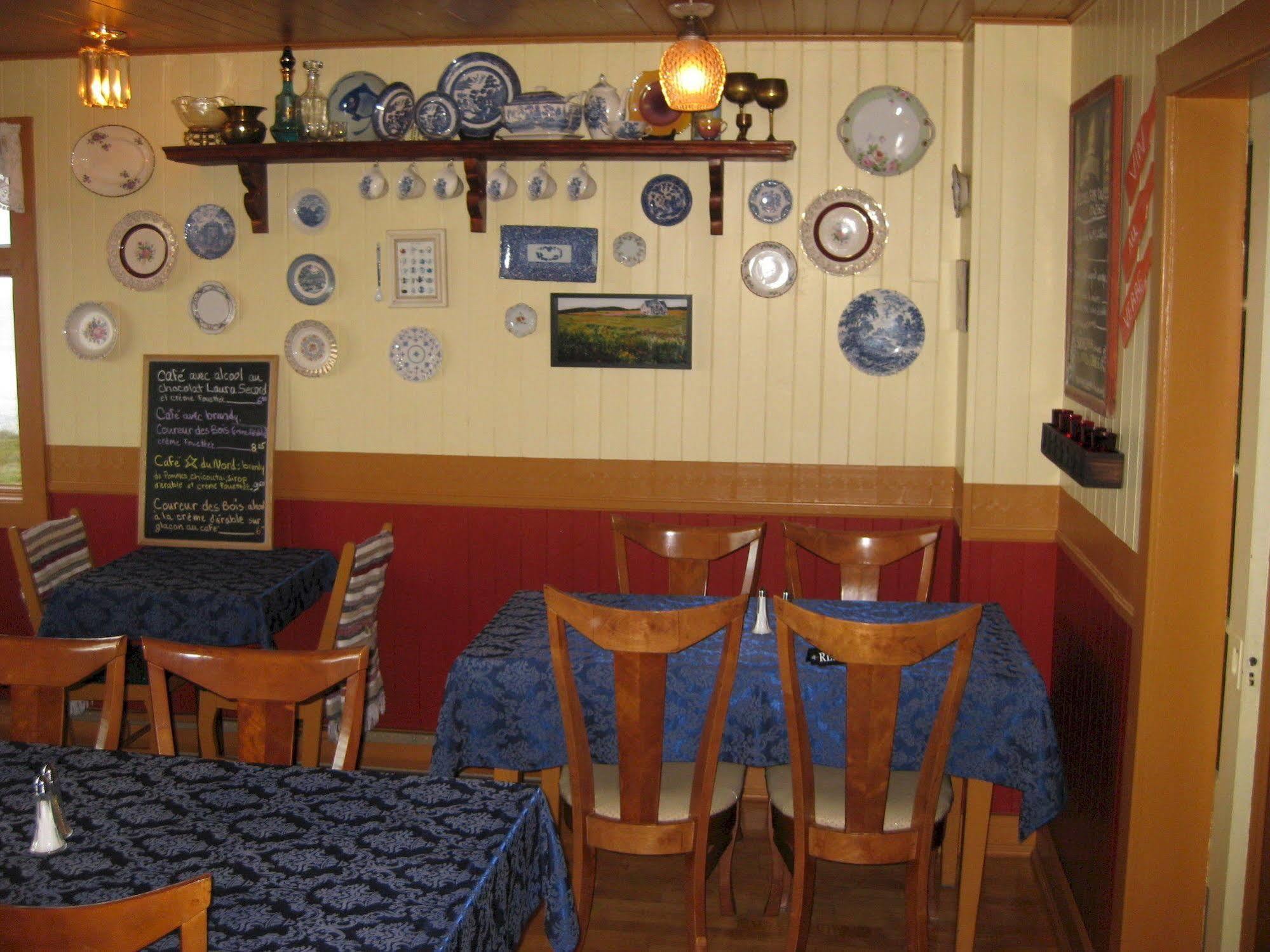 Restaurant-Motel L'Etoile Du Nord Pointe a la Fregate Exteriér fotografie